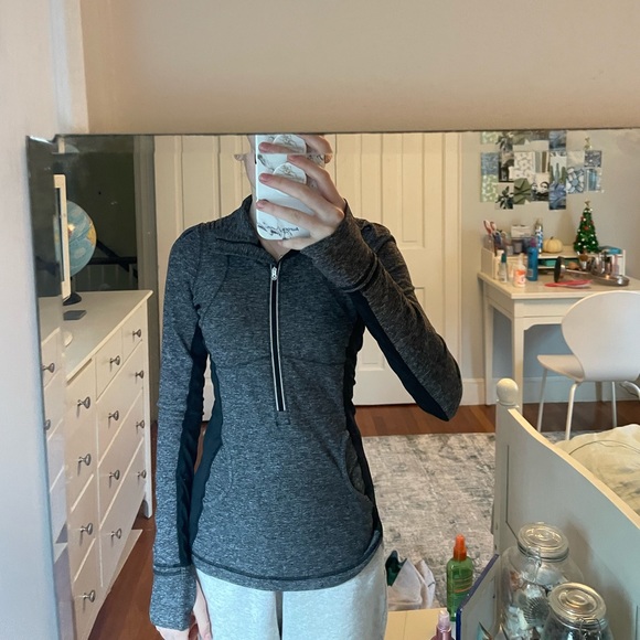 lululemon athletica Other - Lululemon Define Jacket Size 6